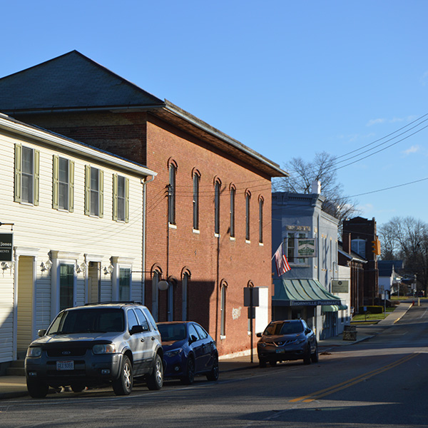 Village of Thornville streetscape in Perry County, Ohio.